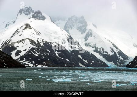 Drygalski Fjord, Südgeorgien, Sonntag, 26. November 2023. Foto: David Rowland / One-Image.com Stockfoto