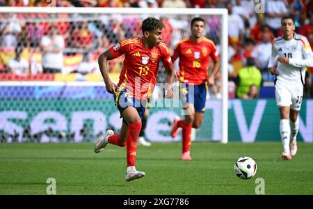 Fussball, Europameisterschaft, EURO 2024, Viertelfinale, MHP-Arena Stuttgart: Spanien Deutschland; Lamine Yamal (SPA). Aktion, Einzelbild. Stockfoto