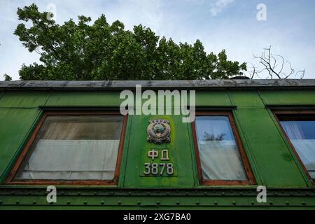 Gori, Georgien - 3. Juli 2024: Details zu Stalins Eisenbahnwagen im Joseph Stalin Museum in Gori, Georgien. Stockfoto