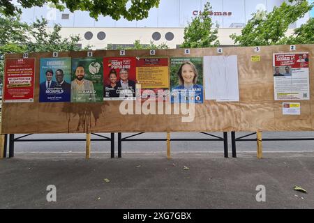 Paris, Frankreich, 07.07.2024: Zweite Runde der Parlamentswahl in Frankreich: Wahlplakate *** Paris, Frankreich, 07 07 2024 zweite Runde der Parlamentswahlen in Frankreich Wahlplakate Copyright: XdtsxNachrichtenagenturx dts 43514 Stockfoto