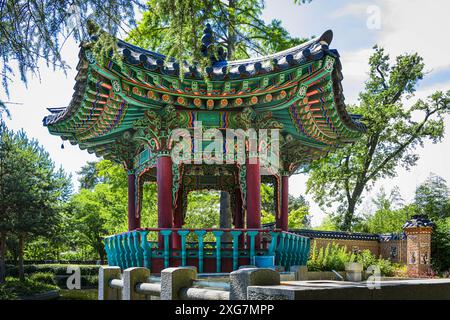 FRANKREICH. PARIS (75) (16. BEZIRK). DER JARDIN D'ACCLIMATATION, IM BOIS DE BOULOGNE. IN DEN GÄRTEN VON SEOUL: DER JUKUJEONG (REGEN UND BAMBUS PAVIL Stockfoto