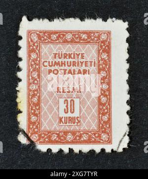 Gestempelte Briefmarke, gedruckt von der Türkei, auf der die offizielle Briefmarke 1960, ca. 1960, zu sehen ist. Stockfoto