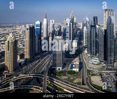 Skyline von Dubai vom Burj Khalifa aus gesehen Stockfoto