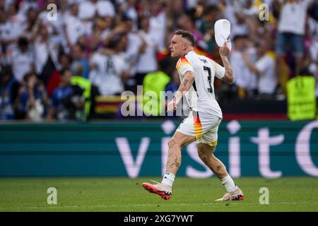 Stuttgart, Deutschland. 5. Juli 2024. David Raum aus Deutschland feiert das Viertelfinale der UEFA EURO 2024 zwischen Spanien und Deutschland. Quelle: Nicolò Campo/Alamy Live News Stockfoto