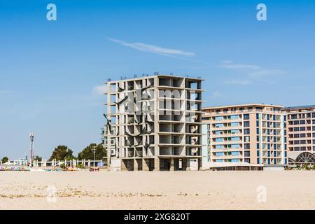 Mamaia, Constanta, Rumänien - 8. September 2023: Hotel wird im Bau am Strand am Schwarzen Meer gebaut Stockfoto