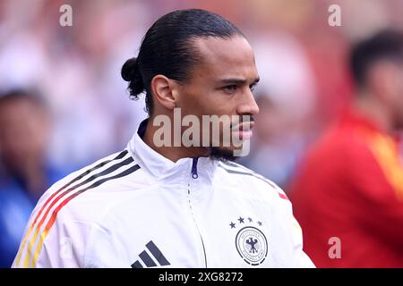 Leroy Sane aus Deutschland sieht beim Viertelfinalspiel der UEFA Euro 2024 zwischen Spanien und Deutschland zu. Stockfoto