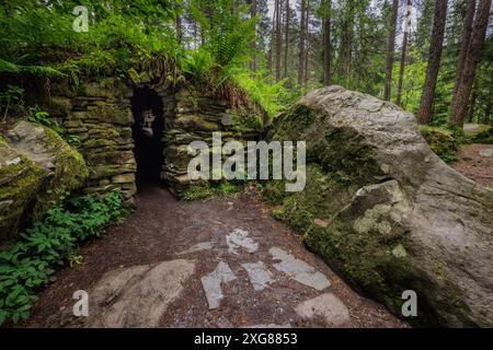 Ossian’s Cave, The Eremitage, Dunkeld, Perth und Kinross, Schottland Stockfoto