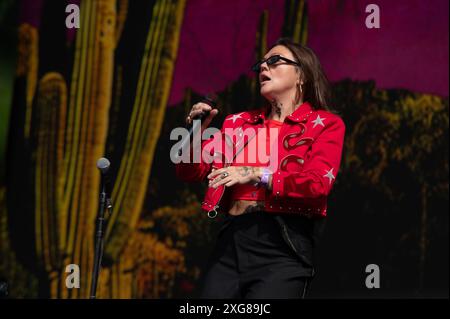 London, Vereinigtes Königreich. Juli 2024. Elle King tritt auf der Hauptbühne im BST Hyde Park auf und unterstützt Shania Twain. Cristina Massei/Alamy Live News Stockfoto