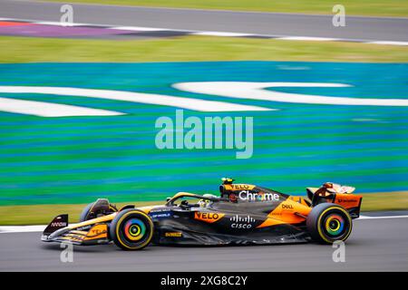 Silverstone (Towcester), Großbritannien, 07. Juli 2024, Lando Norris beim britischen Grand Prix Credit: Christopher Neve/Alamy Live News Stockfoto