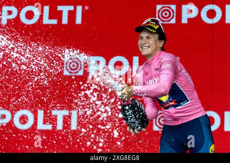 Longo Borghini Elisa (Ita) Lidl-Trek während der ersten Etappe der Giro d’Italia Women in Brescia, Italien am 7. Juli 2024 während des Giro d’Italia Women - Stage 1 Brescia/Brescia, Straßenradrennen in Brescia, Italien, 07. Juli 2024 Stockfoto