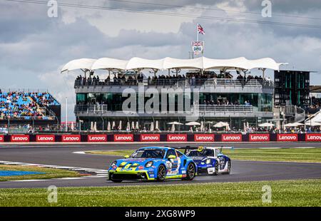 Silverstone, Großbritannien. Juli 2024. #20 Risto Vukov (NMK, Ombra), Porsche Mobil 1 Supercup auf dem Silverstone Circuit am 7. Juli 2024 in Silverstone, Großbritannien. (Foto von HOCH ZWEI) Credit: dpa/Alamy Live News Stockfoto