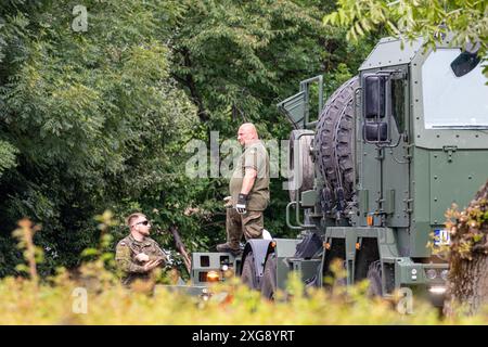 7. Juli 2024 Krasnik Polen. Präsentation von Militärfahrzeugen. Stockfoto