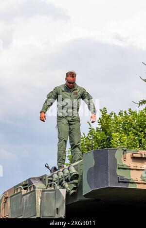 7. Juli 2024 Krasnik Polen. Präsentation von Militärfahrzeugen. Stockfoto