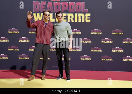 Ryan Reynolds und Hugh Jackman bei der „Deadpool & Wolverine“ Filmpremiere am 7.07.2024 in Berlin Stockfoto