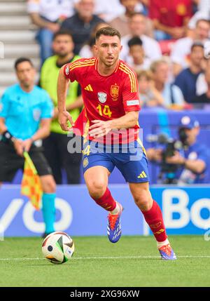 Aymeric Laporte, ESP 14 im Viertelfinalspiel DEUTSCHLAND - SPANIEN 1-2 N.V. der UEFA-Europameisterschaft 2024 am 5. Juli 2024 in Stuttgart. Fotograf: Peter Schatz Stockfoto