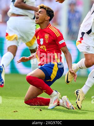 Lamine Yamal, ESP 19 im Viertelfinalspiel DEUTSCHLAND - SPANIEN 1-2 N.V. der UEFA-Europameisterschaften 2024 am 5. Juli 2024 in Stuttgart. Fotograf: Peter Schatz Stockfoto