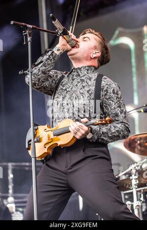 Mailand Italien. Juli 2024. Die schwedische Metalcore-Band IMMINENCE tritt live auf der Bühne des Ippodromo SNAI San Siro während des I-Days Milano Coca-Cola Festivals 2024 auf. Vermerk: Rodolfo Sassano/Alamy Live News Stockfoto