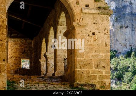 Mittelalterliche Eremitage von Santa Maria de la Hoz, Tobera, Stadt der Burgos Gemeinde Frias, Autonome Gemeinschaft Castilla y Leon, Spanien Stockfoto