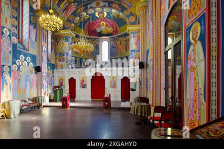 Fresken in der serbisch-orthodoxen Kirche der Heiligen Dreifaltigkeit in Gornji Milanovac, Sumadija, Serbien Stockfoto