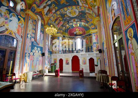 Fresken in der serbisch-orthodoxen Kirche der Heiligen Dreifaltigkeit in Gornji Milanovac, Sumadija, Serbien Stockfoto