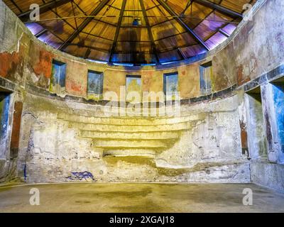 Auditorium di Mecenate halbunterirdischer Raum mit Fresken, der einzige Überrest des architektonischen Komplexes, der zum Stadtteil Maecenas - Esquilino in Rom, Italien gehört Stockfoto