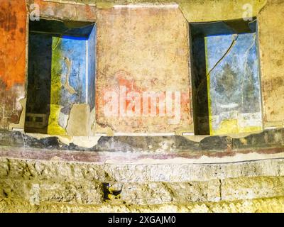 Auditorium di Mecenate halbunterirdischer Raum mit Fresken, der einzige Überrest des architektonischen Komplexes, der zum Stadtteil Maecenas - Esquilino in Rom, Italien gehört Stockfoto