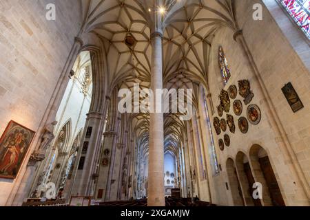Südschiffe nach Osten, lutherische Kirche, Ulmer Münster in Ulm, Land Baden-Württemberg. Stockfoto