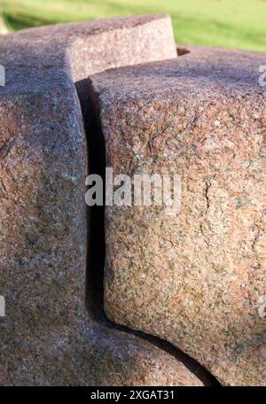 "Stone I, Granit", 1991, Eduardo Chillida (1924-2002), Chillida Leku Museoa, Donostia, San Sebastian, Baskenland, Spanien Stockfoto