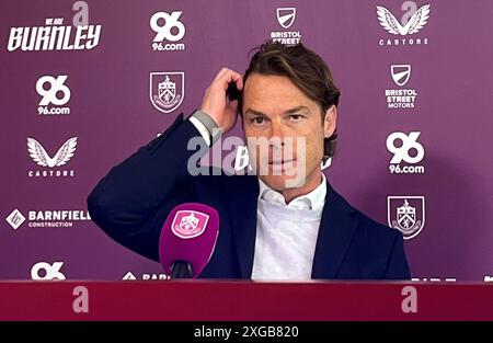 Scott Parker, neuer Burnley-Manager bei einer Pressekonferenz im Barnfield Training Centre in Burnley. Bilddatum: Montag, 8. Juli 2024. Stockfoto