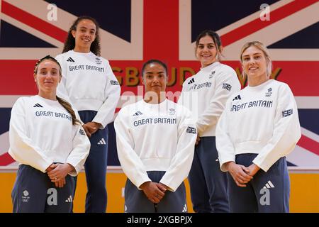 Team GB Olympisches Judo-Team (von links nach rechts) Lucy Renshall, Chelsie Giles, Lele Nairne, Jemima Yeats Brown und Emma Reid bei der British Judo Association am Walsall Campus der University of Wolverhampton. Bilddatum: Montag, 8. Juli 2024. Stockfoto