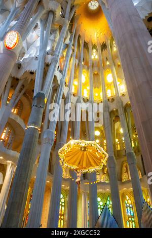 Espagne, Catalogne, Barcelone, Quartier de l'Eixample, cathédrale de la Sagrada Familia de l'architecte Antoni Gaudi classée Patrimoine Mondial de l'UNESCO Stockfoto