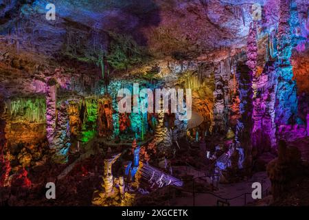 France, Gard, Mejannes-le-Clap, grotte de La Salamandre (Salamander-Höhle) Stockfoto