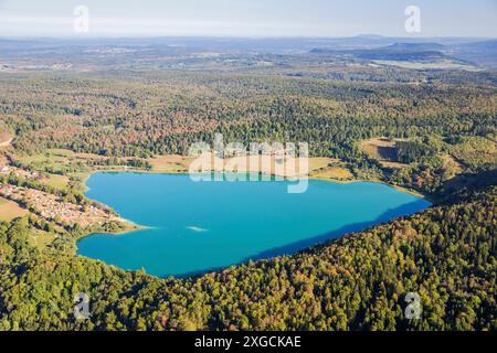 Frankreich, Jura, Narlay Lake (Luftaufnahme) Stockfoto