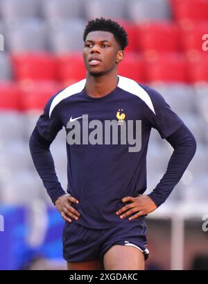 Frankreichs Aurelien Tchouameni während eines Trainings in der Münchener Fußballarena in München. Bilddatum: Montag, 8. Juli 2024. Stockfoto