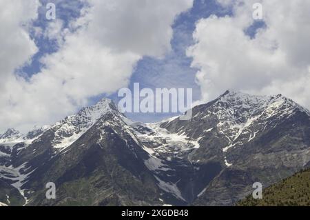 PIR Panjal Gebirgszug, wie im Pattan Tal von Lauhal und Spiti in Himachal Pradesh, Indien, Asien Stockfoto