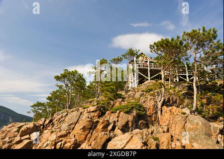 Beluga-Beobachtungsplattform, Anse de la Barge Creek, Saguenay Nationalpark, Baie Sainte-Marguerite, Provinz Quebec, Kanada, Nordamerika Stockfoto