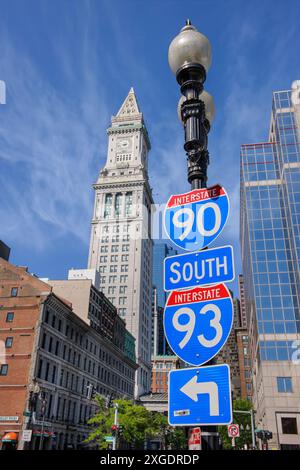 Der legendäre Custom House Tower im Finanzviertel von Boston, Massachusetts, USA. Stockfoto