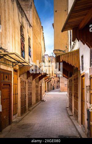 Fès, Marokko - 19. März 2024: Mellah, oder jüdisches Viertel in Fès, Marokko Stockfoto