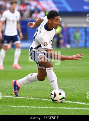 Düsseldorf, Deutschland. Juli 2024. Fußball: Europameisterschaft, England - Schweiz, Endrunde, Viertelfinale, Düsseldorf Arena. Englands Jude Bellingham in Aktion. Vermerk: Arne Dedert/dpa/Alamy Live News Stockfoto