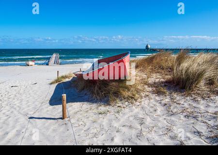 Fischerboote an der Ostseeküste bei Zingst auf Fischland-Darss Stockfoto