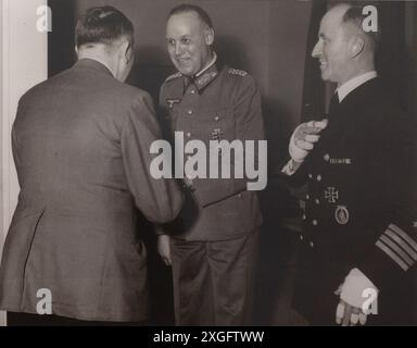 Verwundungsabzeichen 20 Juli 1944 in Schwarz, aus dem Nachlass Heinz Assmann das Abzeichen, in schwerem Silber geschlagen, PROPERTY-RELEASE | REDTORIAL-USE-ONLY Stockfoto