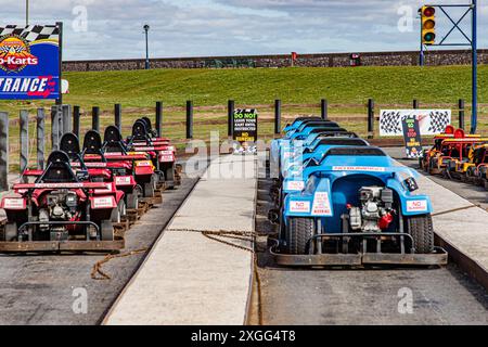 Bunte Karts bei Grand Prix Go-Karts in Dawlish Warren, großbritannien Stockfoto