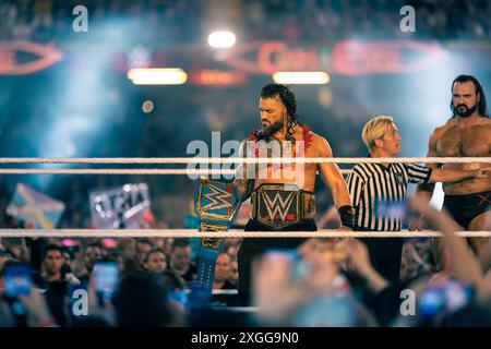 WWE Wrestling Superstar Roman Reigns mit Meisterschaftsgürtel bei Clash at the Castle in Cardiff, Wales am 3. September 2022 Stockfoto