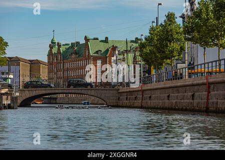 Kanal im zentralen Teil der Stadt Kopenhagen Dänemark. Stockfoto