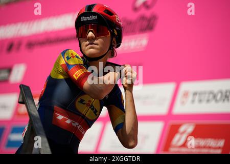 Realini Gaia (Lidl - Trek Team) während der 3. Etappe der Giro d'Italia Women, von Sabbioneta nach Toano, Italien Dienstag, 09. Juli 2024. Sport - Radsport . (Foto: Marco Alpozzi/Lapresse) Credit: LaPresse/Alamy Live News Stockfoto