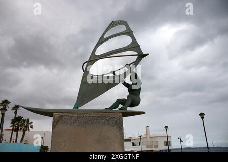 Impressionen: Windsurfer-Denkmal, Pozo Izquierdo, Gran Canaria, Kanarische Inseln, Spanien/ Impressionen: Pozo Izquierdo, Gran Canaria, Kanarische Inseln, Stockfoto