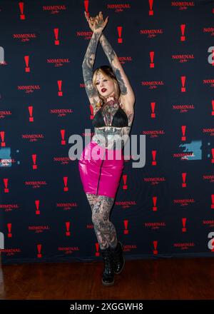Ellie Charnley AKA Sukinya nimmt am NOM Teil! NAL Rooftop Music Takeover im Smiths of Smithfield, London. (Foto: Mario Mitsis / SOPA Images/SIPA USA) Stockfoto