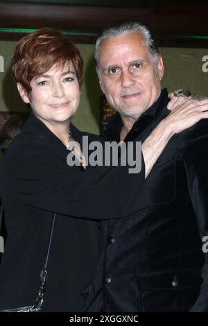 Mai 2024, Glendale, CA, USA: LOS ANGELES - 4. MAI: Carolyn Hennesy at the Daytime Unites to End als at the Embassy Suites am 4. Mai 2024 in Glendale, CA (Credit Image: © Kay Blake/ZUMA Press Wire) NUR ZUR REDAKTIONELLEN VERWENDUNG! Nicht für kommerzielle ZWECKE! Stockfoto