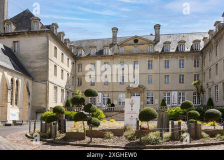 Eintritt zum Bayeux Tapisry Museum Stockfoto