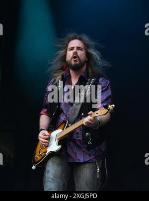 Auftritt der Rockformation ZZ-Top , auf Burg Clam im Bezirk Perg in Oberösterreich, am 03.07.2024. Das Bild zeigt den Gitarristen Jack Power. Aus dem Konzert der Rockformation Sergeant Steel auf Burg Clam 2024 - Auftritt der Rockformation ZZ-Top , auf Burg Clam im Bezirk Perg in Oberösterreich, am 03.07.2024. *** Auftritt der Rockband ZZ Top auf der Burg Clam im oberösterreichischen Bezirk Perg, am 03 07 2024 zeigt das Bild den Gitarristen Jack Power vom Konzert der Rockband Sergeant Steel auf Burg Clam 2024 Performance der Rockband ZZ Top auf Burg Clam im Bezirk o Stockfoto